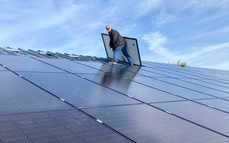 Solution solaire pour entreprise par Placier Energie
