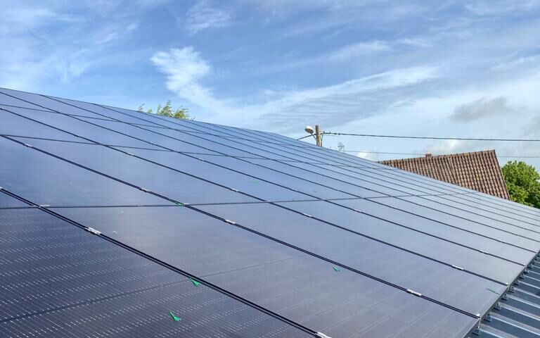Installations solaires sur une exploitation agricole - Placier Energie